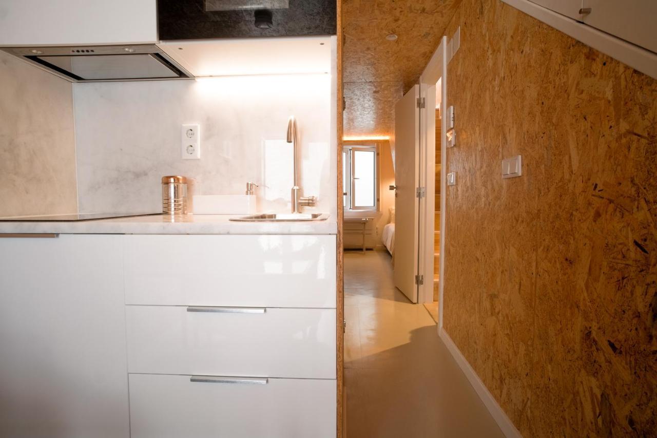 Friendly Border City Design Apartments Lisbona Esterno foto