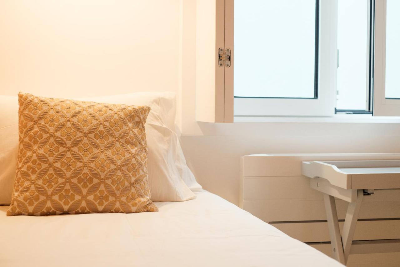 Friendly Border City Design Apartments Lisbona Esterno foto