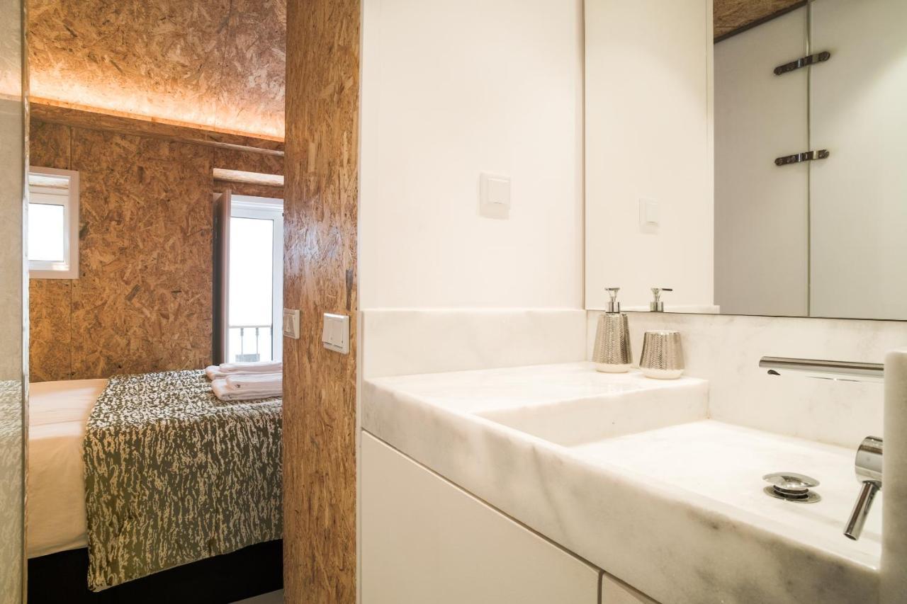 Friendly Border City Design Apartments Lisbona Esterno foto